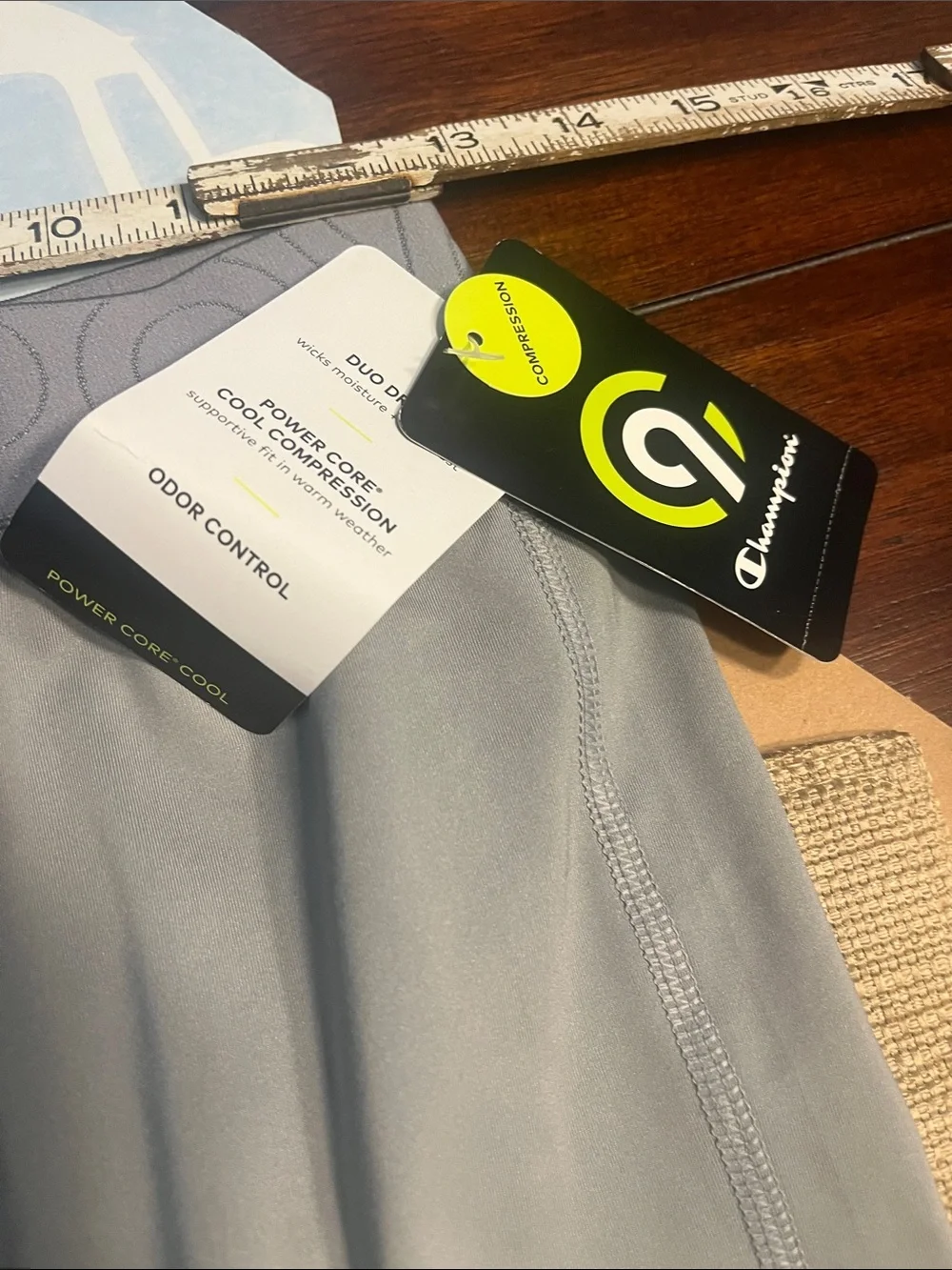 .39..Champion Light Gray boys large cool compression Performance Leggings